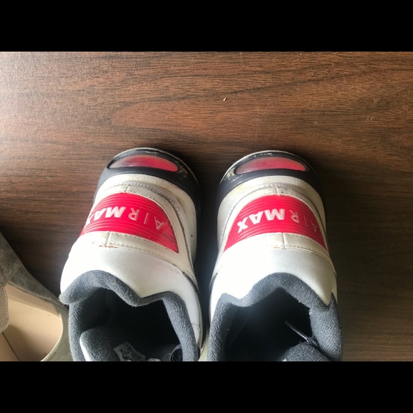 Shoes - Picture 5 of 6